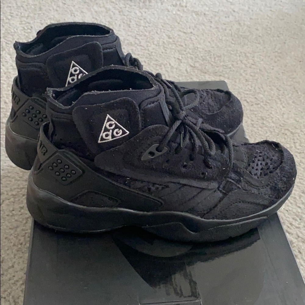Nike x CDG Mowabb